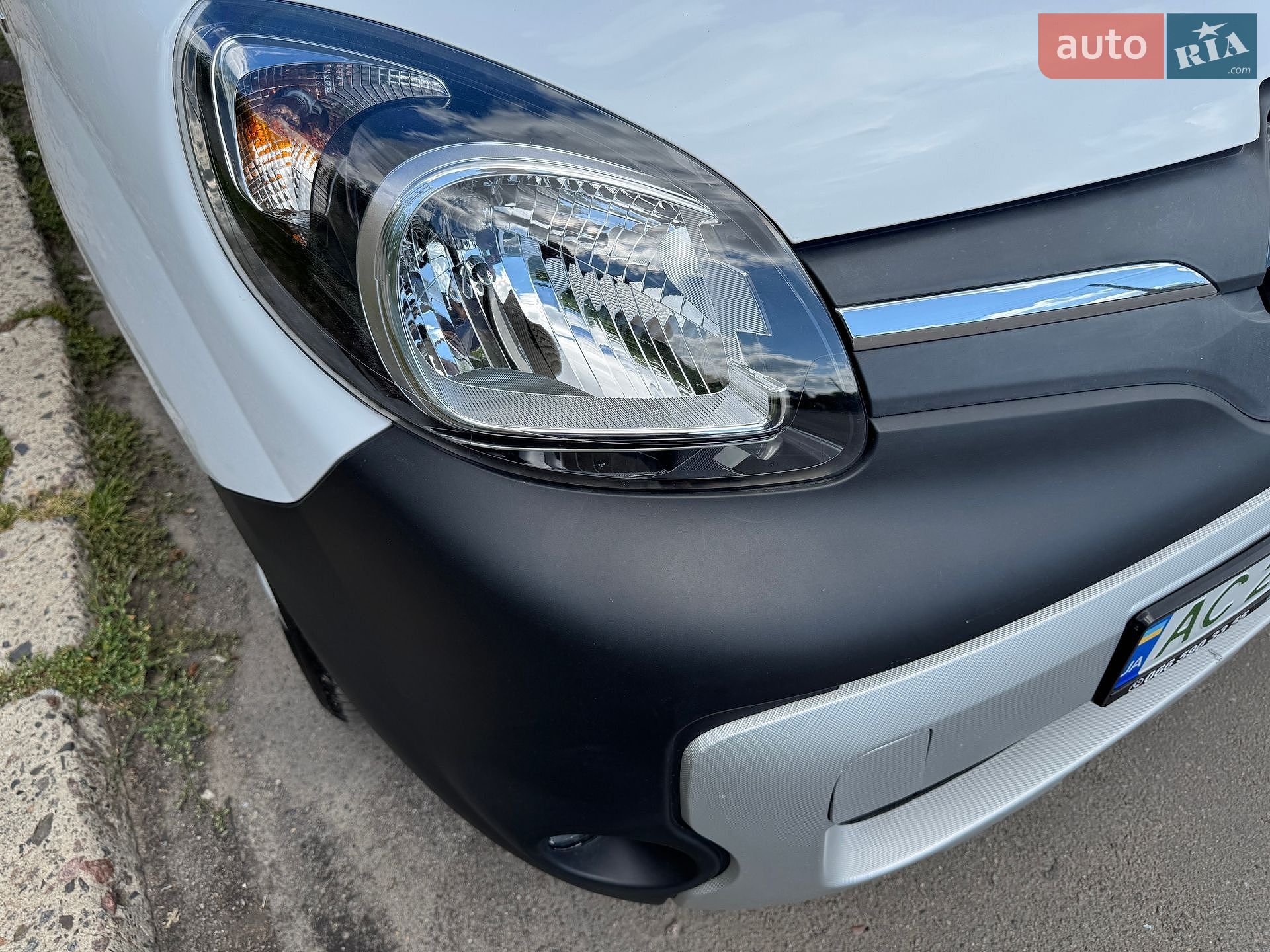 Renault Kangoo 2018 VIN VF1FWEZHC60643087 фото оголошення 23 з 41