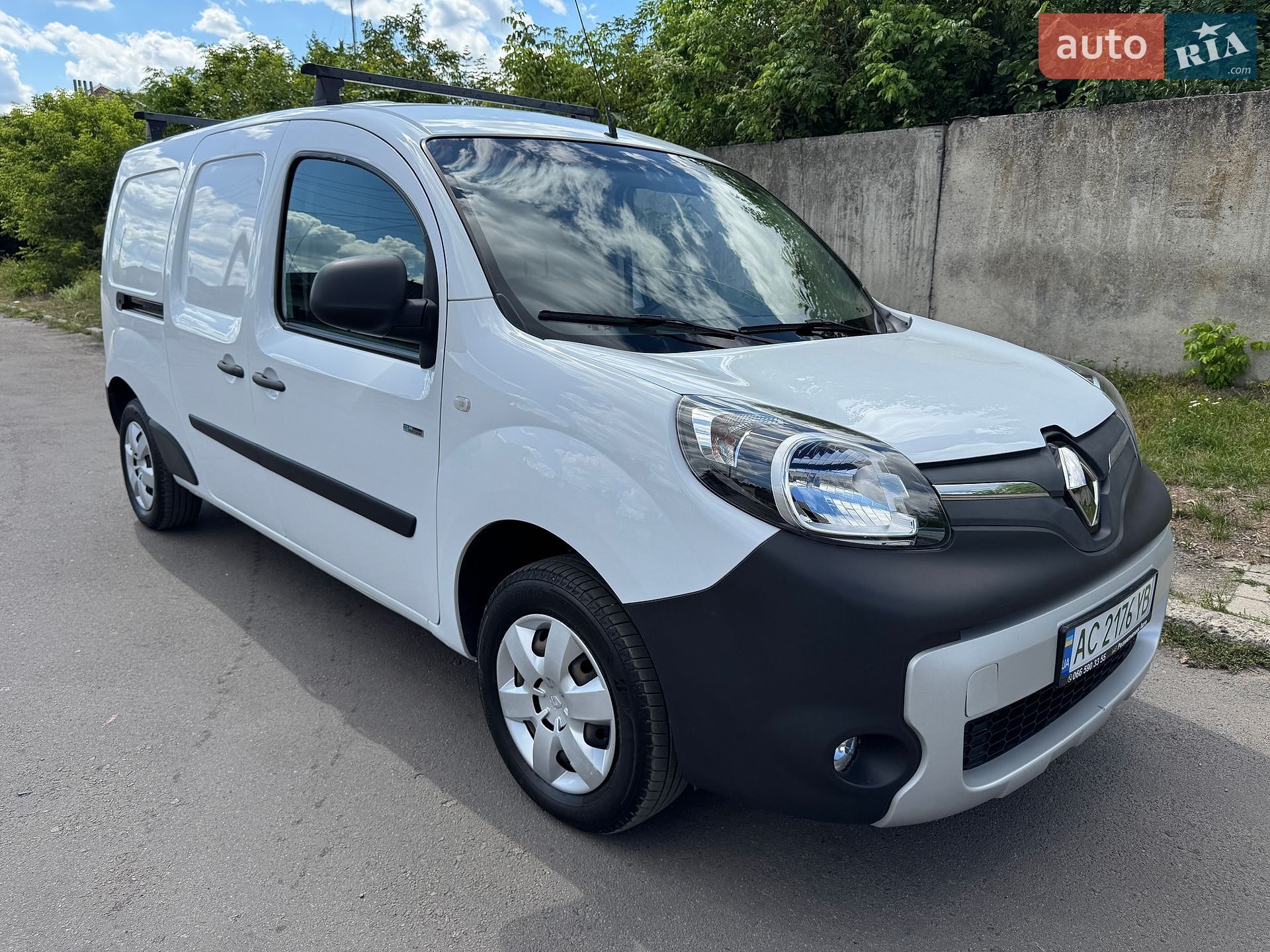 Renault Kangoo 2018 VIN VF1FWEZHC60643087 фото оголошення 28 з 41