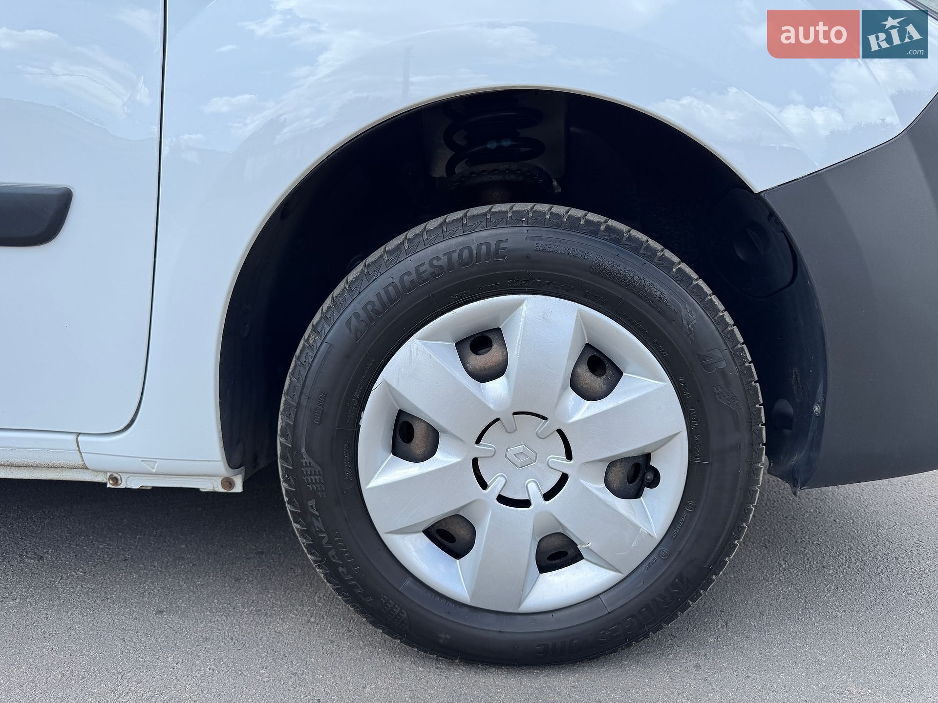 Renault Kangoo 2018 VIN VF1FWEZHC60643087 фото оголошення 34 з 41