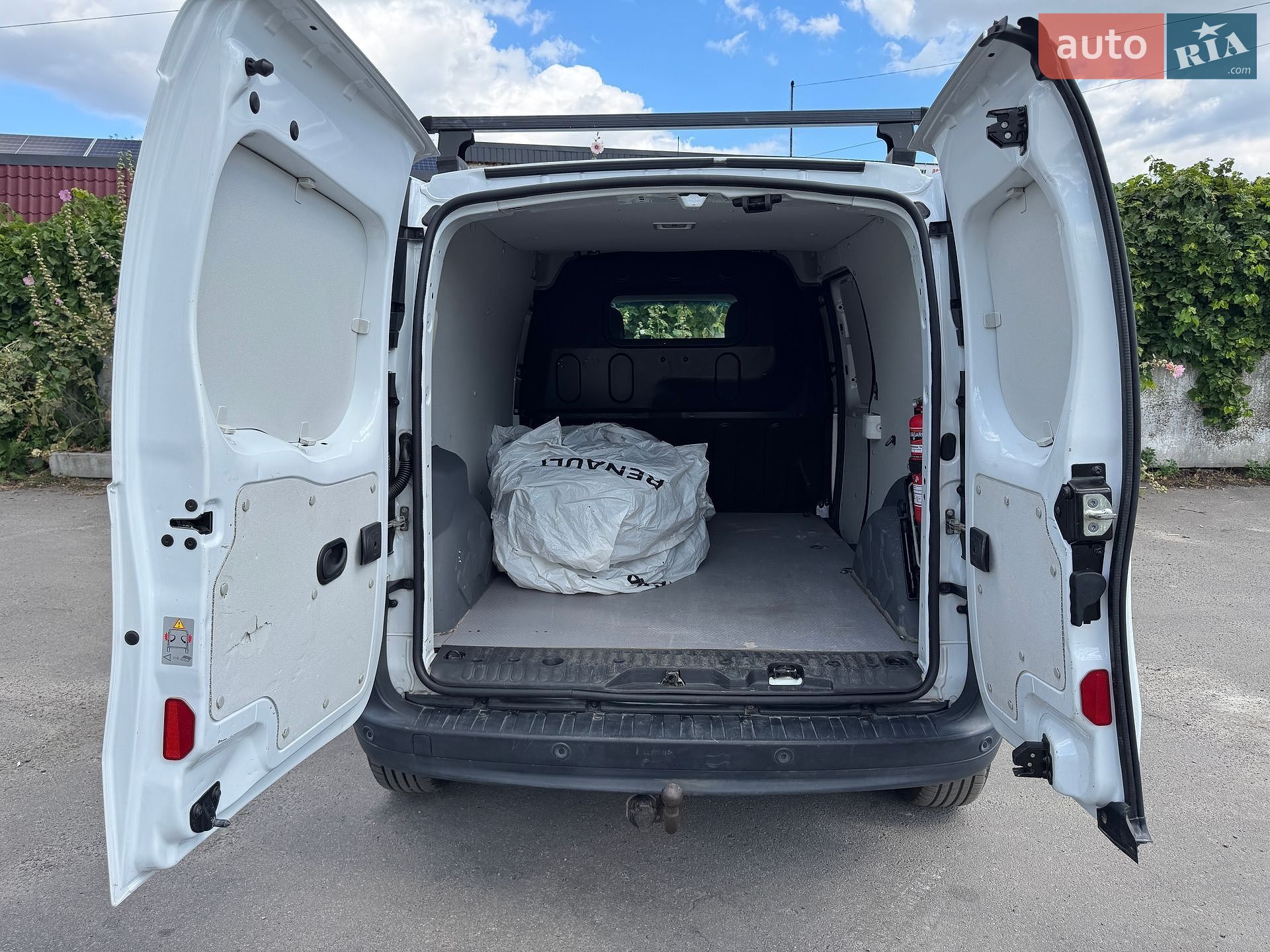 Renault Kangoo 2018 VIN VF1FWEZHC60643087 фото оголошення 35 з 41