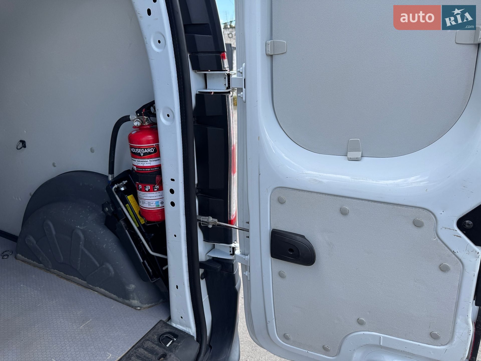 Renault Kangoo 2018 VIN VF1FWEZHC60643087 фото оголошення 36 з 41