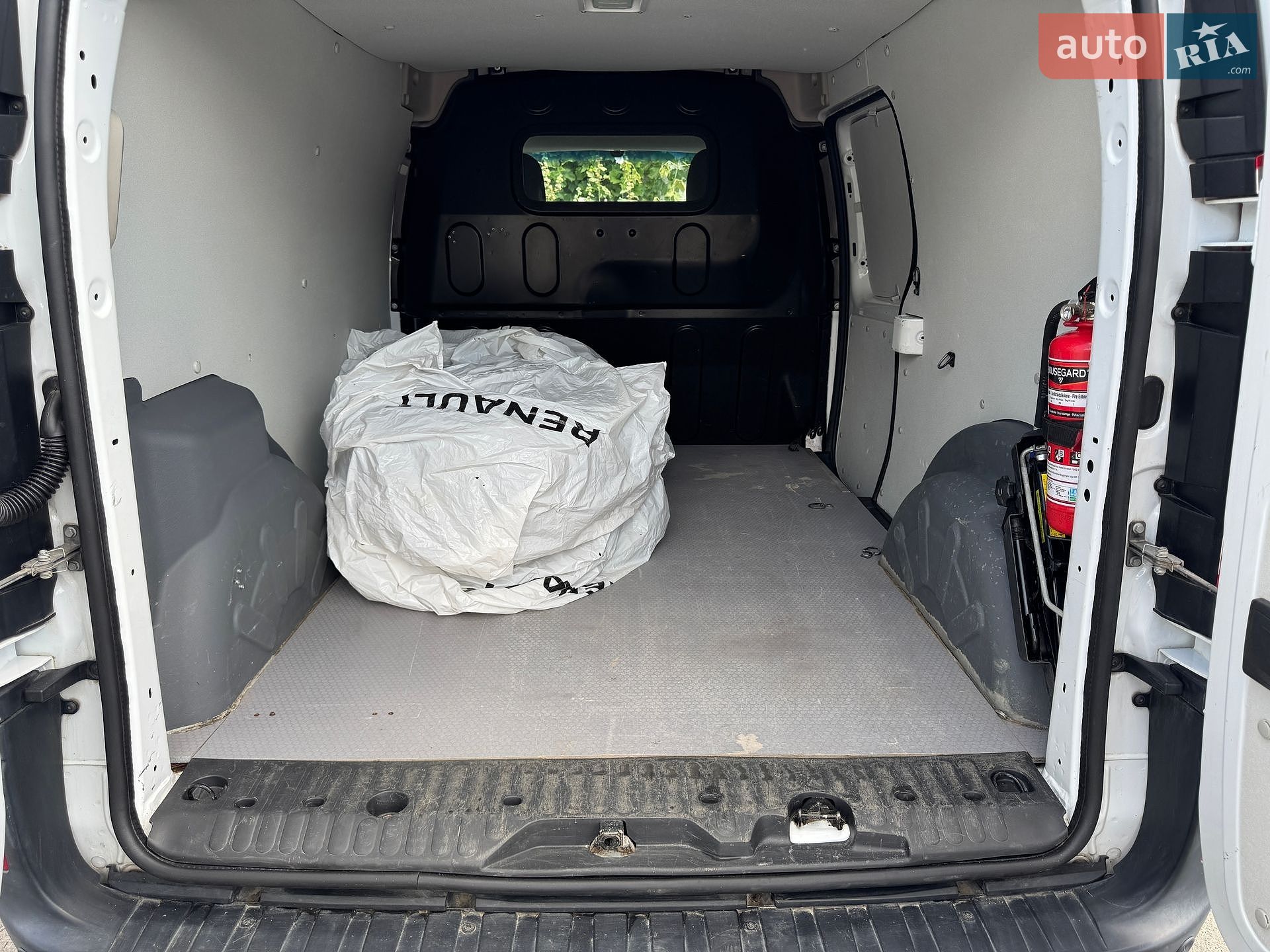 Renault Kangoo 2018 VIN VF1FWEZHC60643087 фото оголошення 38 з 41
