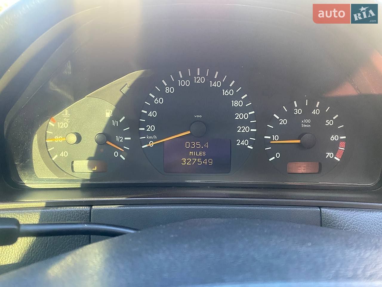 Mercedes-Benz E-Class 2000 VIN WDB2100351B152699 фото оголошення 2 з 10