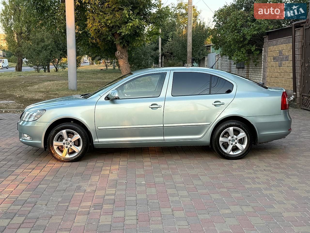 Skoda Octavia 2012 VIN TMBBK41Z3DB152310 фото оголошення 6 з 91