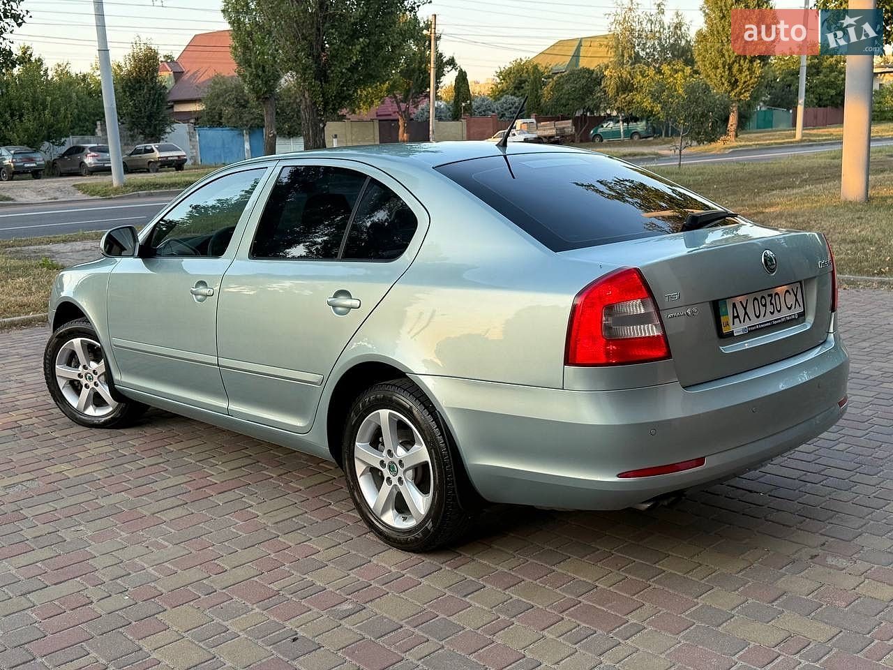Skoda Octavia 2012 VIN TMBBK41Z3DB152310 фото оголошення 8 з 91