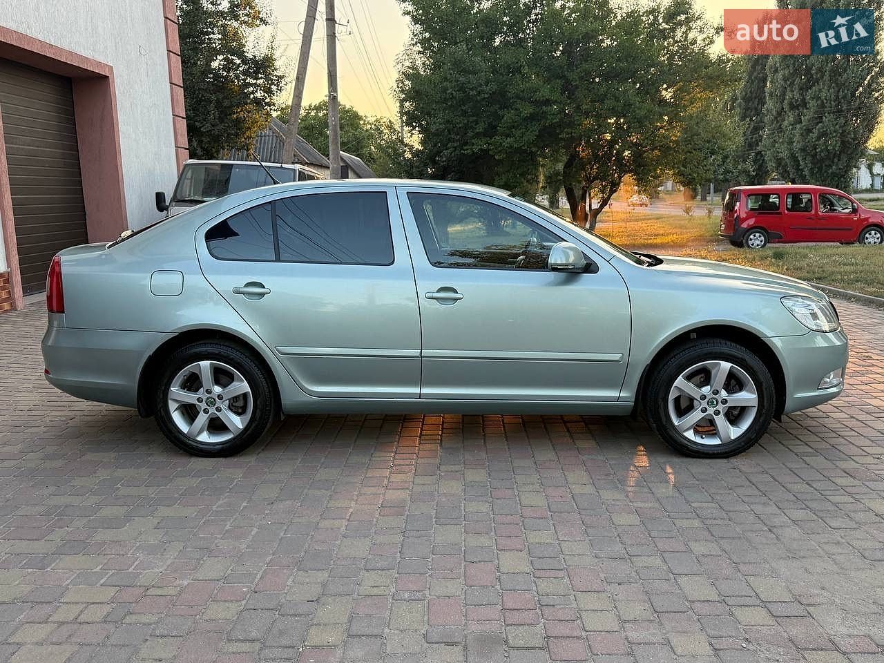 Skoda Octavia 2012 VIN TMBBK41Z3DB152310 фото оголошення 15 з 91