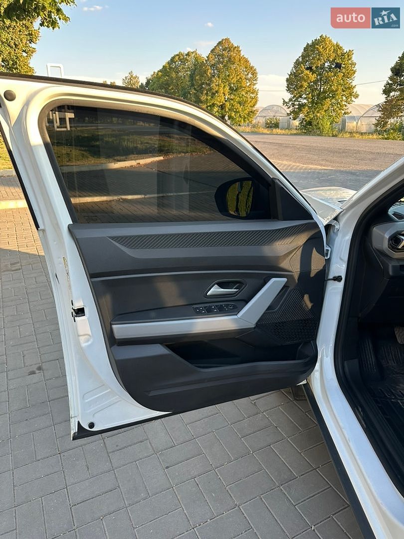 Renault Duster 2024 VIN VF1RJF01X73710255 фото оголошення 7 з 18
