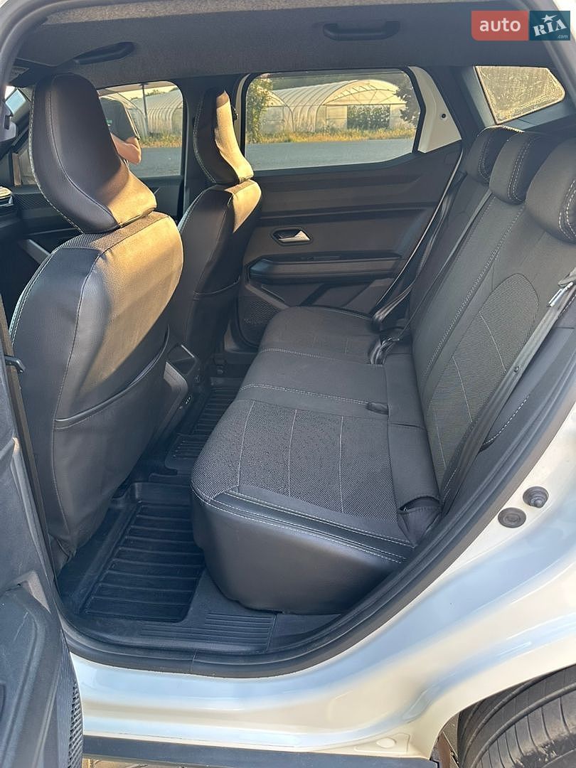 Renault Duster 2024 VIN VF1RJF01X73710255 фото оголошення 10 з 18