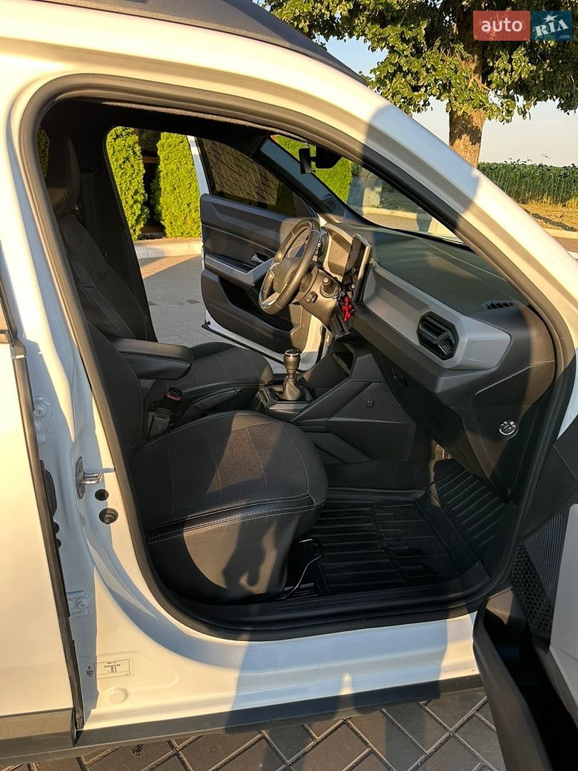 Renault Duster 2024 VIN VF1RJF01X73710255 фото оголошення 12 з 18