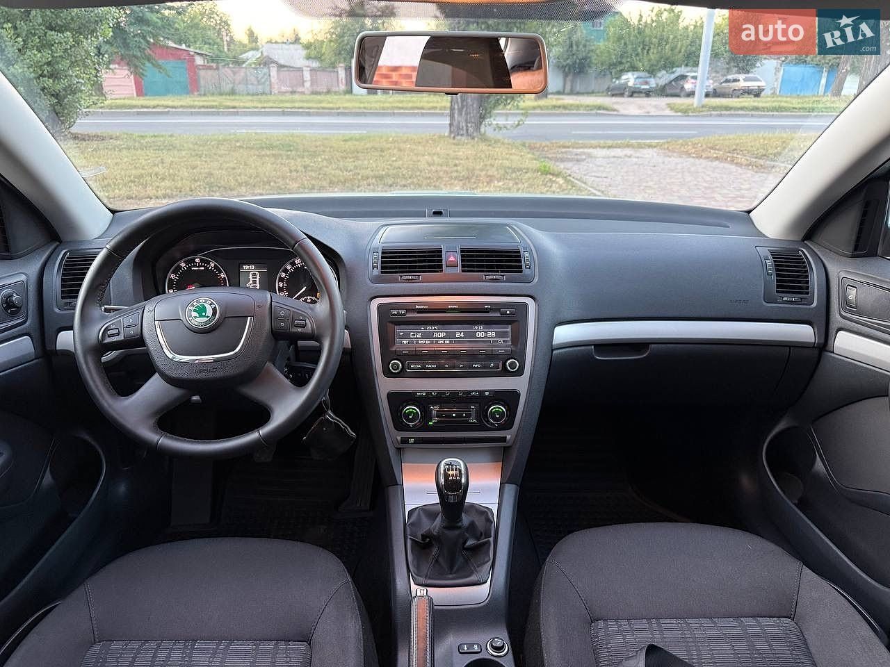 Skoda Octavia 2012 VIN TMBBK41Z3DB152310 фото оголошення 57 з 91