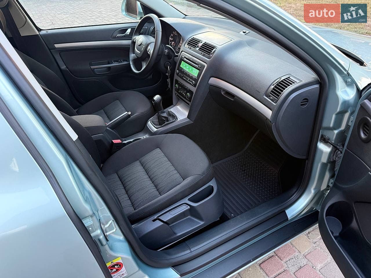 Skoda Octavia 2012 VIN TMBBK41Z3DB152310 фото оголошення 69 з 91