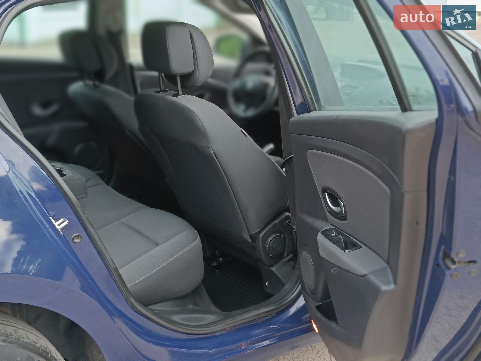 Renault Megane 2011 VIN VF1KZ1U0644838933 фото оголошення 33 з 46