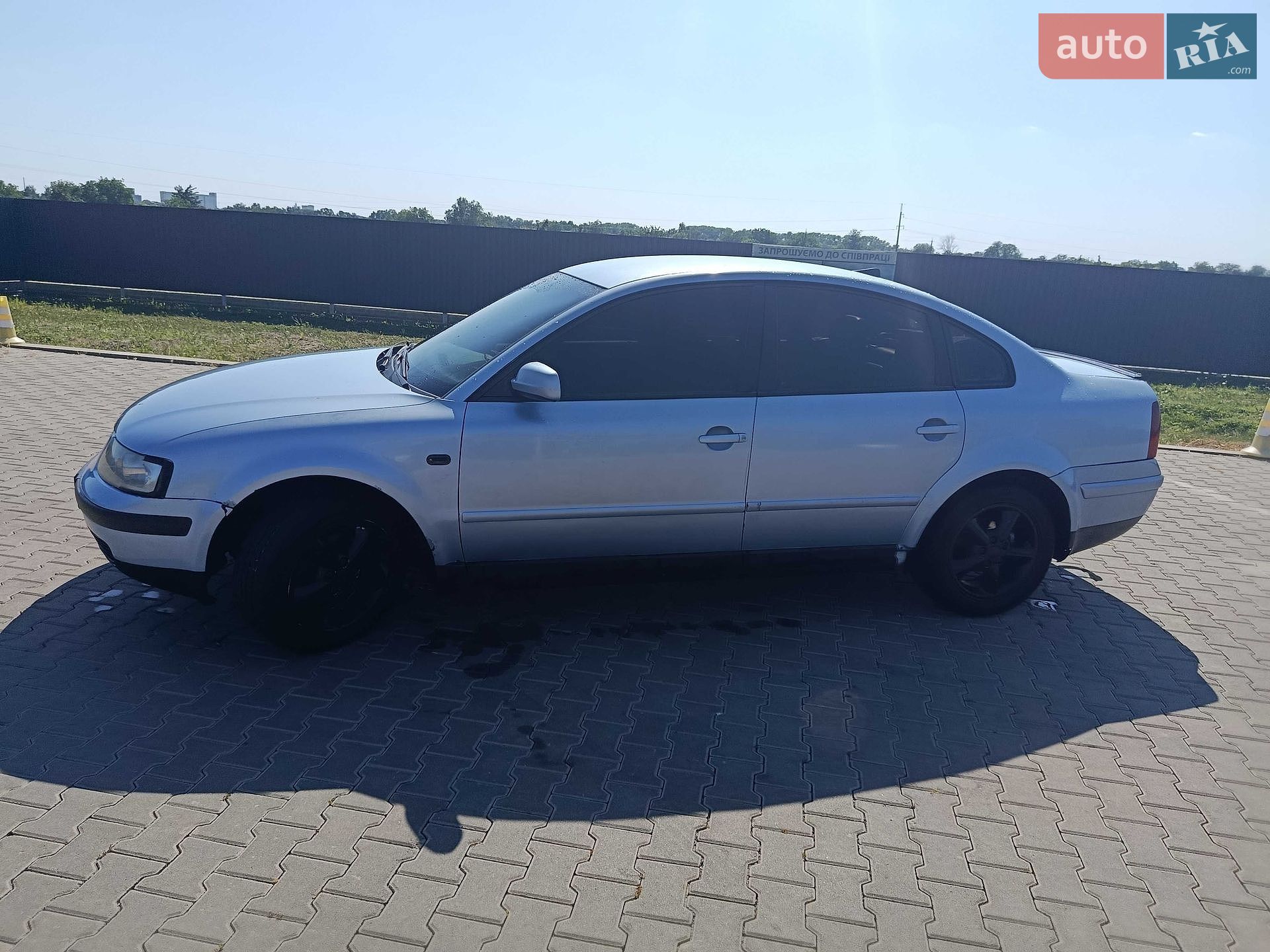 Volkswagen Passat 2000 VIN WVWZZZ3BZYP441506 фото оголошення 10 з 18
