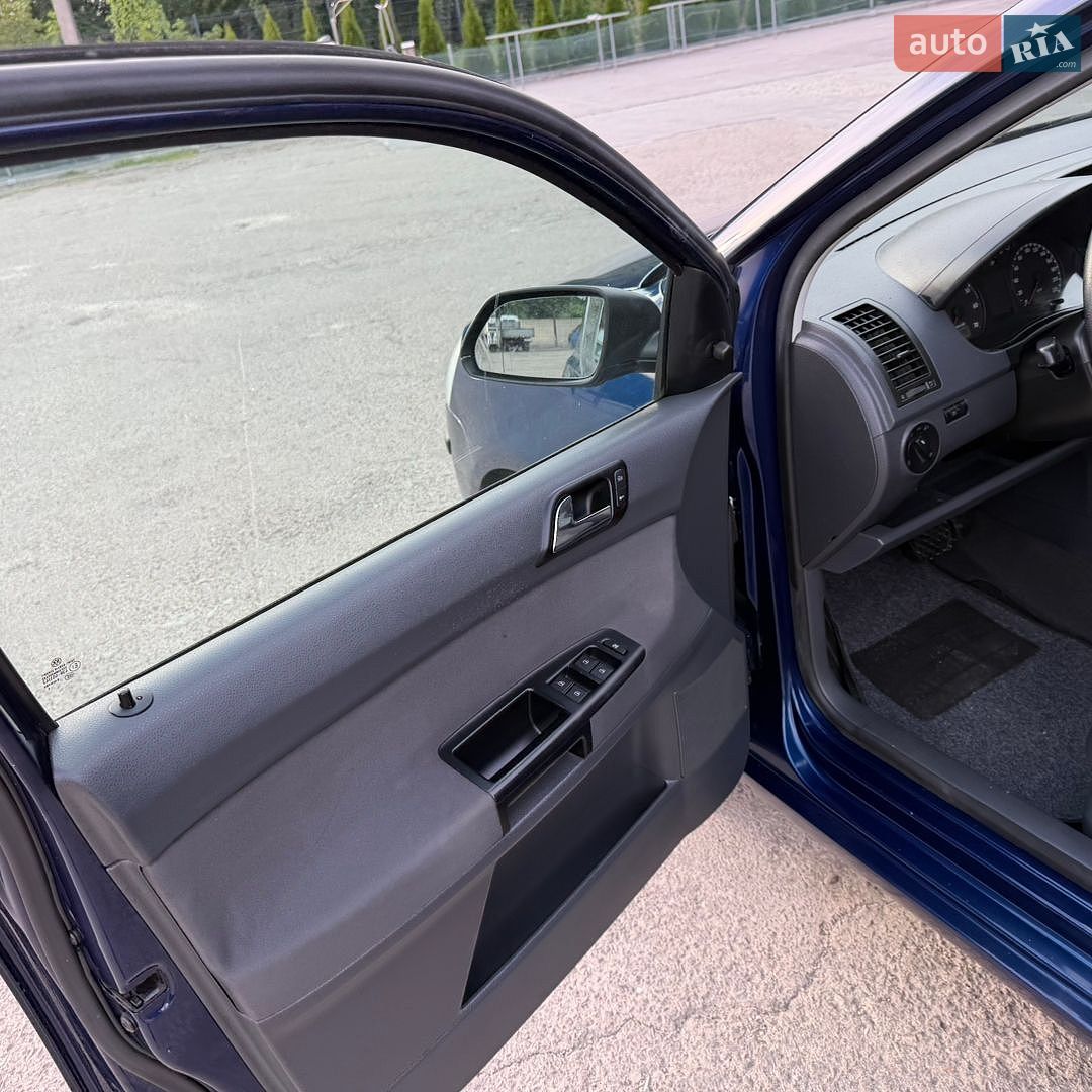 Volkswagen Polo 2005 VIN WVWZZZ9NZ6D039901 фото оголошення 9 з 16