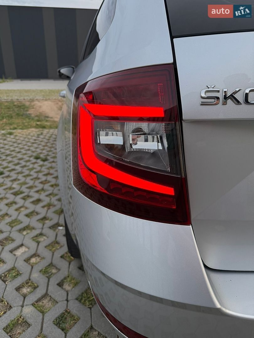 Skoda Octavia 2018 VIN TMBJJ7NE5J0257073 фото оголошення 6 з 27