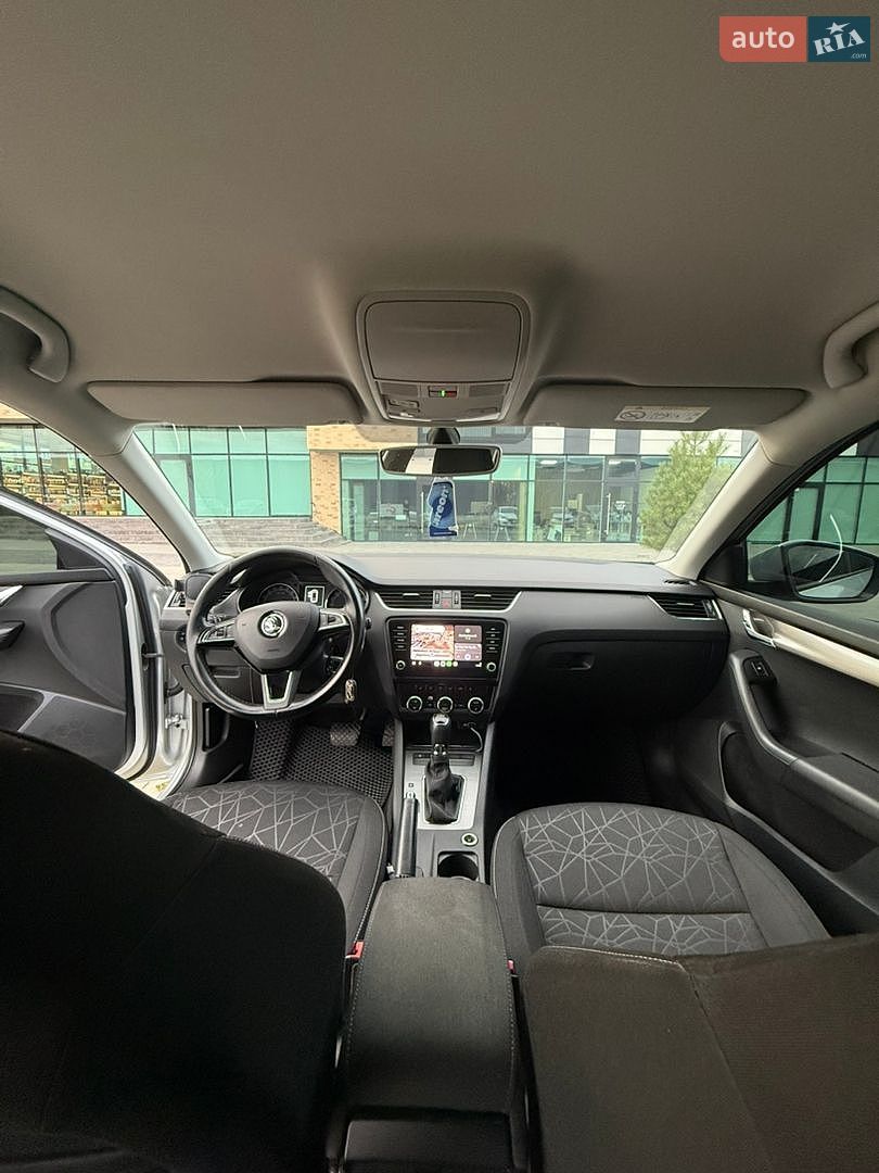 Skoda Octavia 2018 VIN TMBJJ7NE5J0257073 фото оголошення 13 з 27
