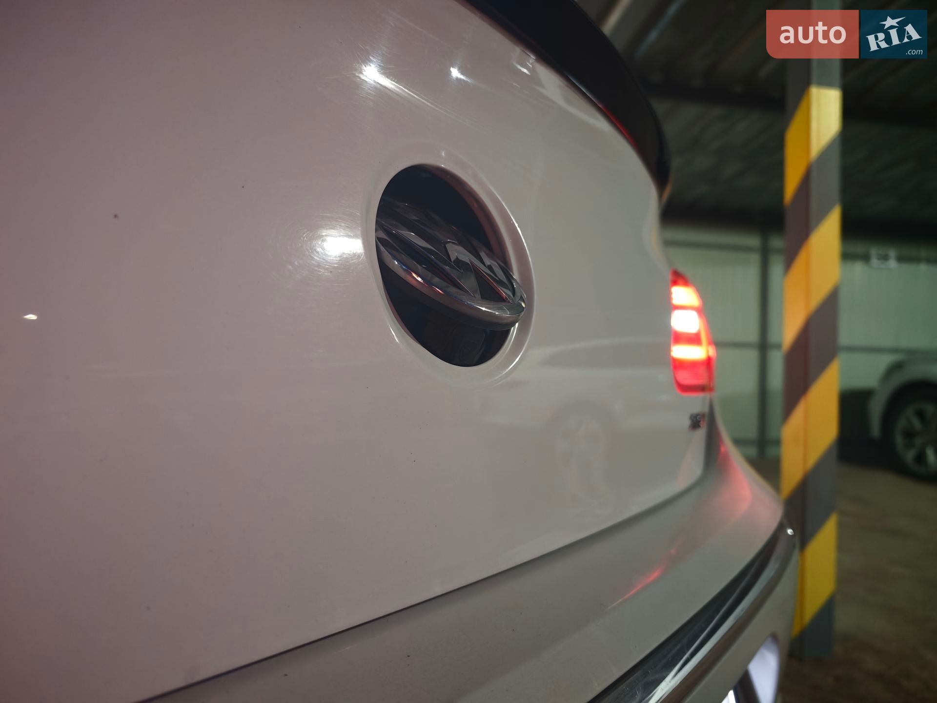 Volkswagen CC / Passat CC 2014 VIN WVWBP7AN6EE526893 фото оголошення 41 з 41