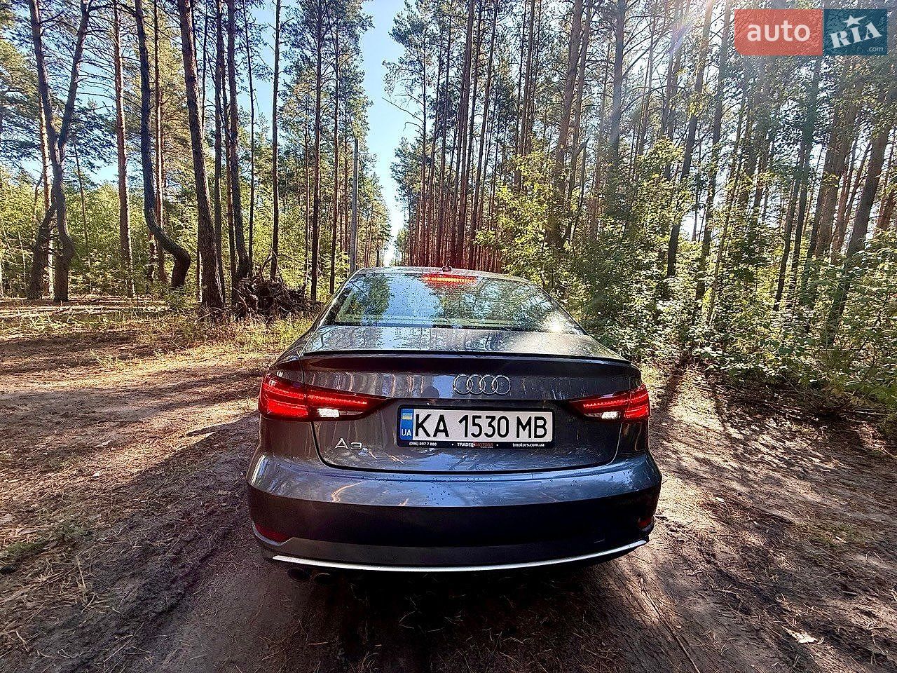 Audi A3 2017 VIN WAUAUGFF5J1040905 фото оголошення 16 з 22