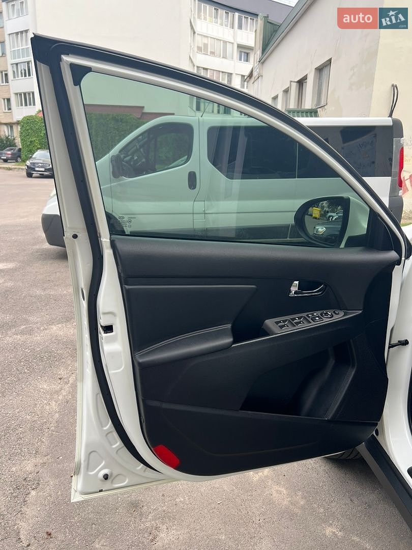 Kia Sportage 2013 VIN KNAPE813BEK574242 фото оголошення 73 з 102