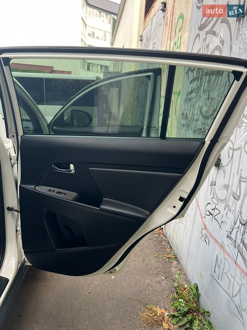 Kia Sportage 2013 VIN KNAPE813BEK574242 фото оголошення 76 з 102