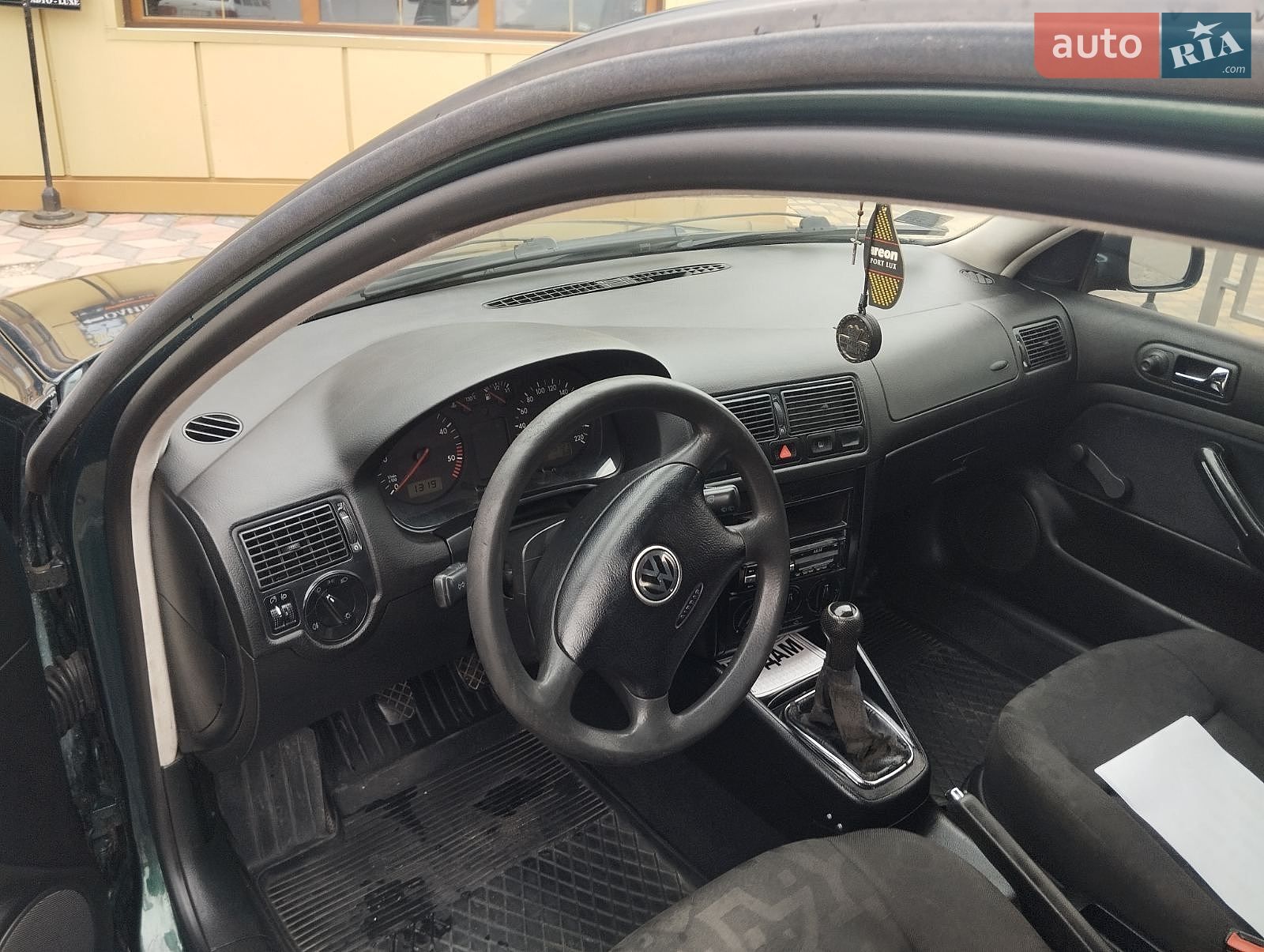Volkswagen Golf 1999 VIN WVWZZZ1JZYW465394 фото оголошення 4 з 17