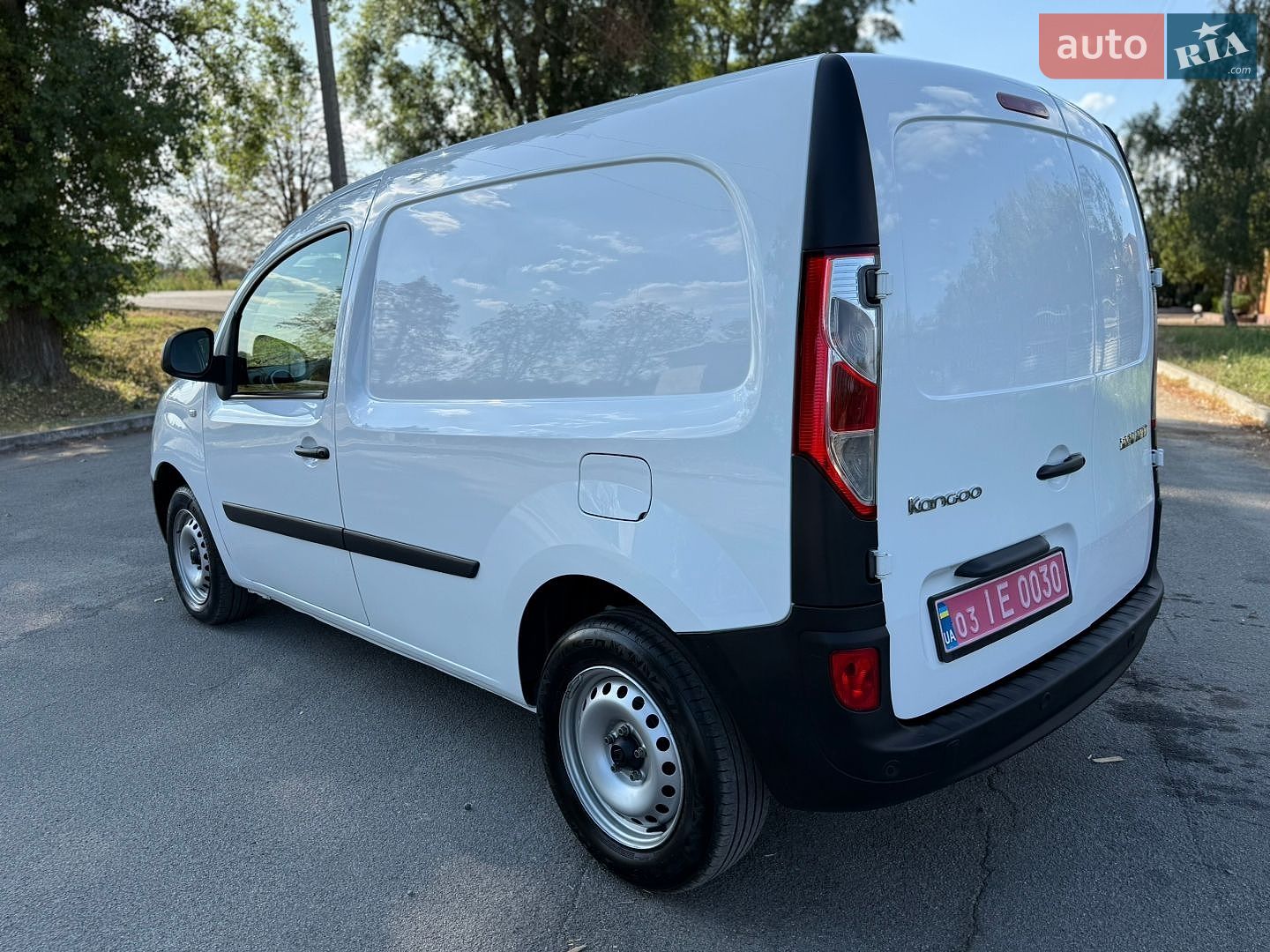 Renault Kangoo 2021 VIN VF1WF000367947203 фото оголошення 16 з 100