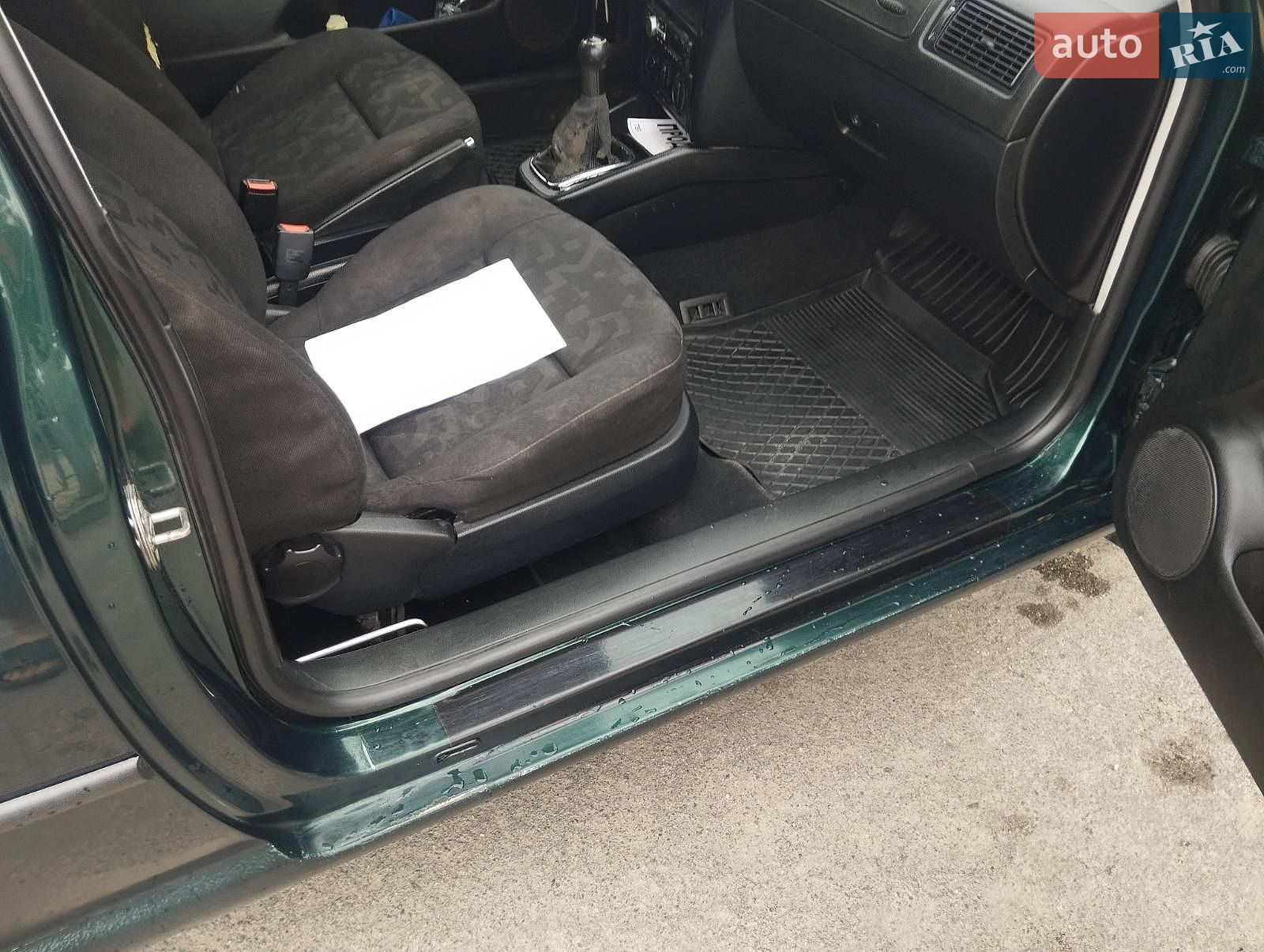Volkswagen Golf 1999 VIN WVWZZZ1JZYW465394 фото оголошення 16 з 17