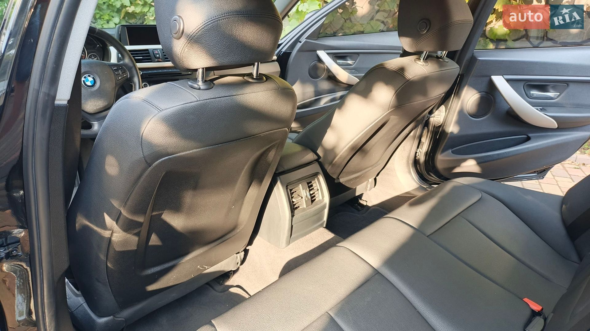 BMW 3 Series 2014 VIN WBA3B1C55FK136994 фото оголошення 5 з 26