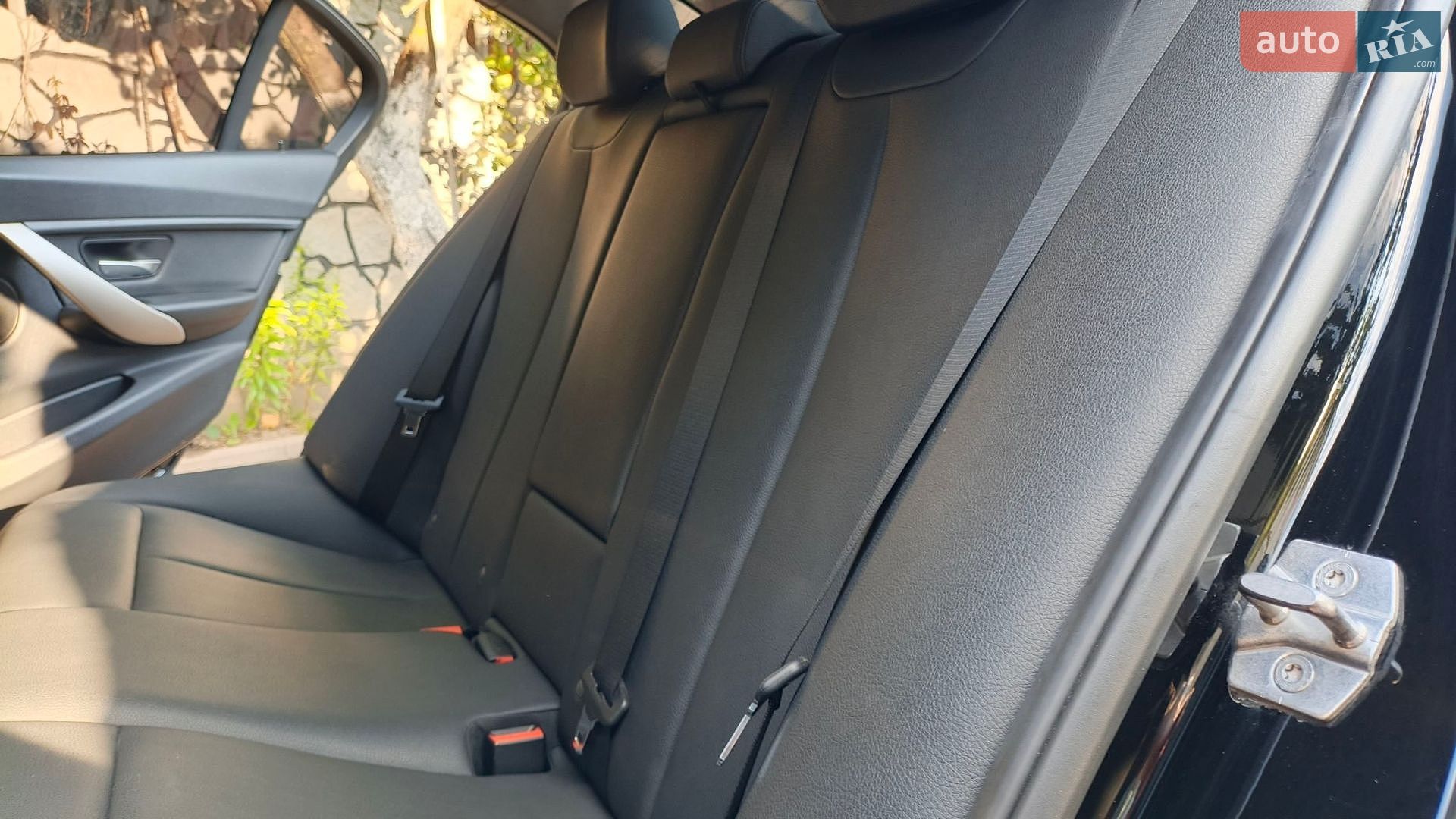 BMW 3 Series 2014 VIN WBA3B1C55FK136994 фото оголошення 6 з 26