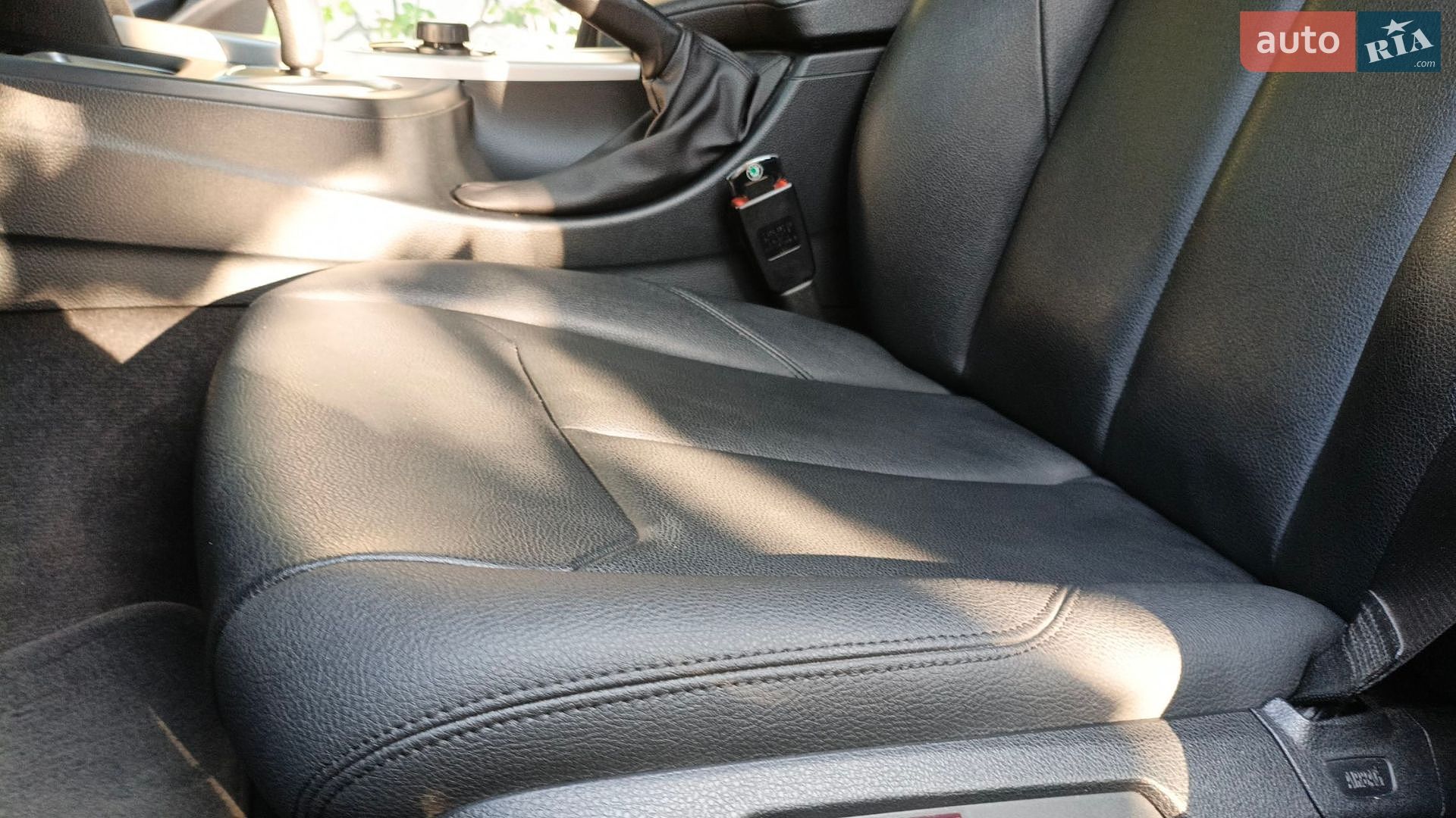 BMW 3 Series 2014 VIN WBA3B1C55FK136994 фото оголошення 9 з 26