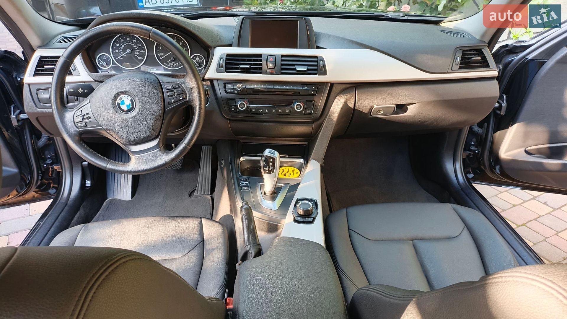 BMW 3 Series 2014 VIN WBA3B1C55FK136994 фото оголошення 15 з 26