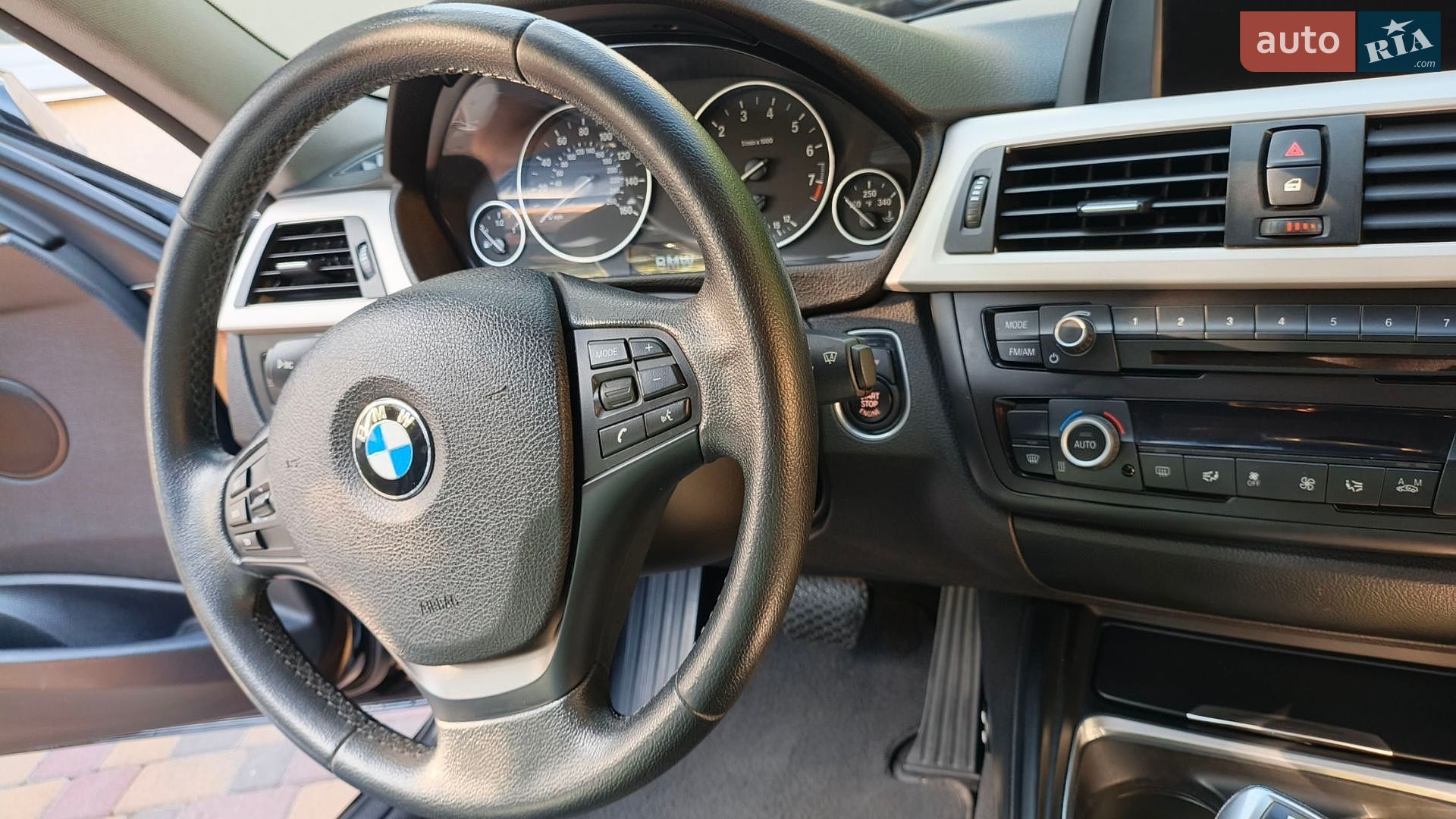 BMW 3 Series 2014 VIN WBA3B1C55FK136994 фото оголошення 14 з 26