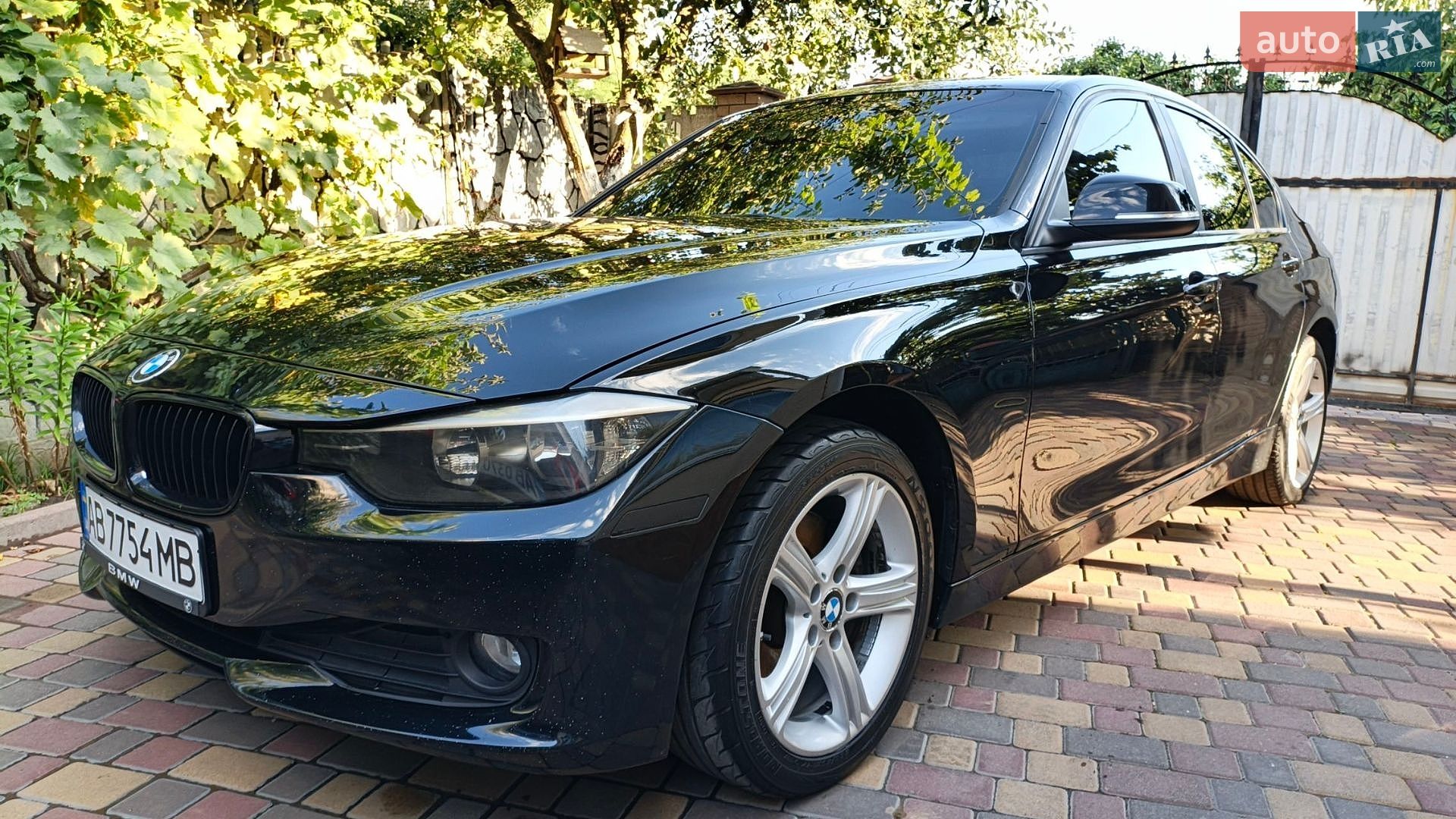 BMW 3 Series 2014 VIN WBA3B1C55FK136994 фото оголошення 19 з 26