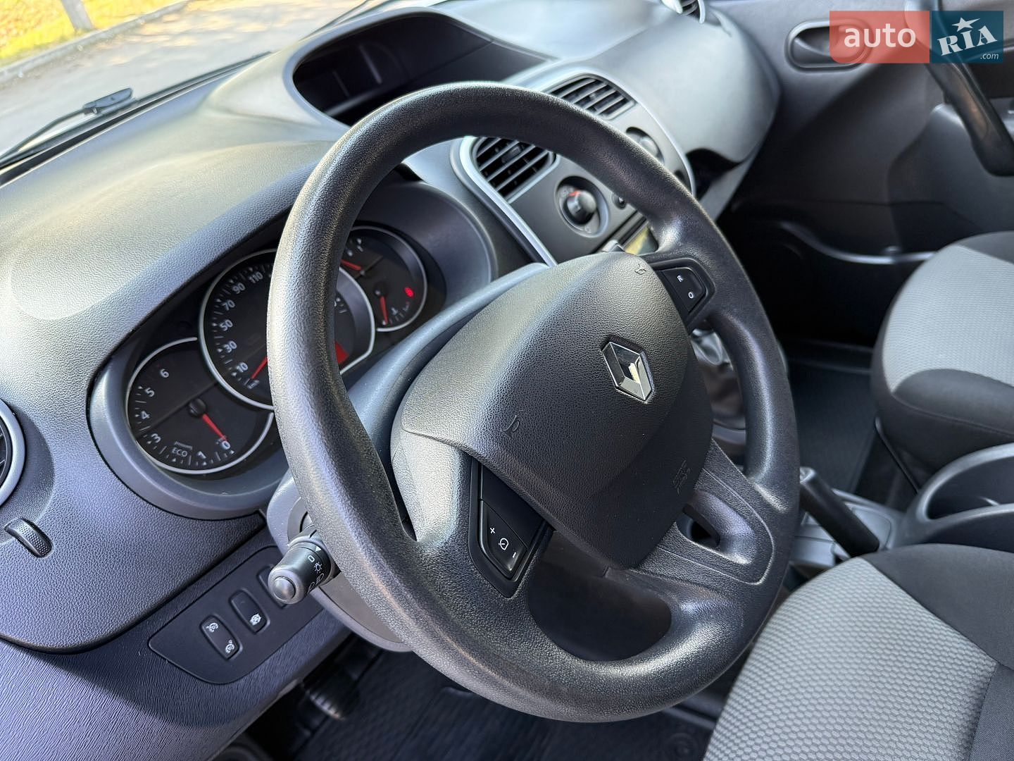 Renault Kangoo 2021 VIN VF1WF000367947203 фото оголошення 34 з 100