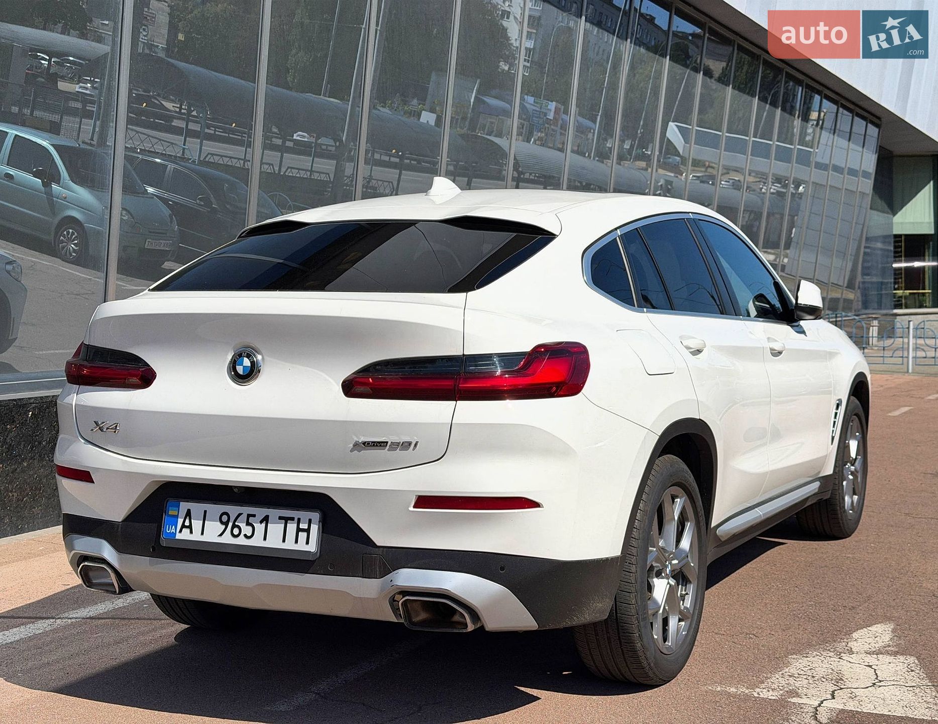 BMW X4 2024 VIN 5UX33DT09S9Y72732 фото оголошення 4 з 41
