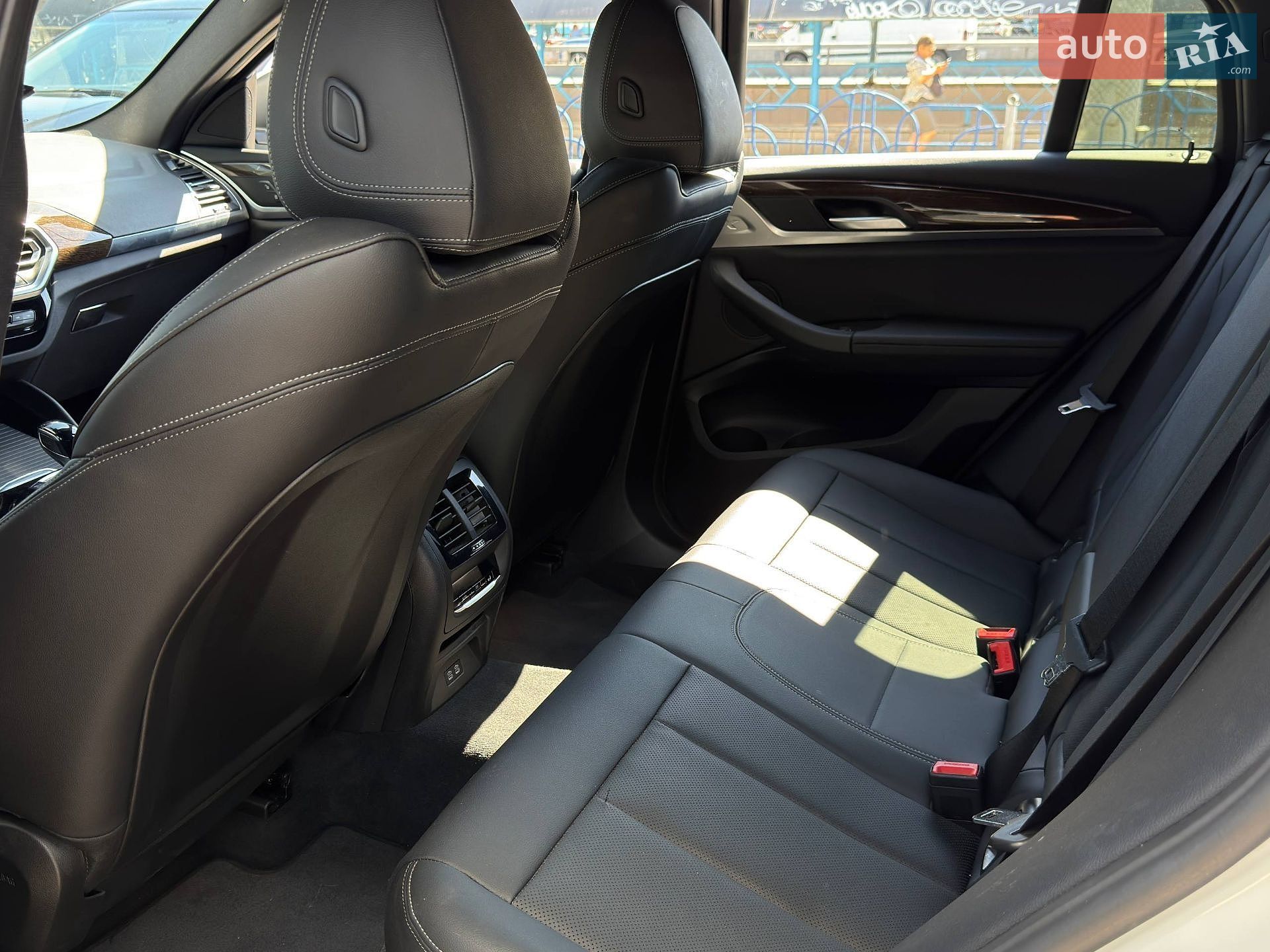 BMW X4 2024 VIN 5UX33DT09S9Y72732 фото оголошення 24 з 41