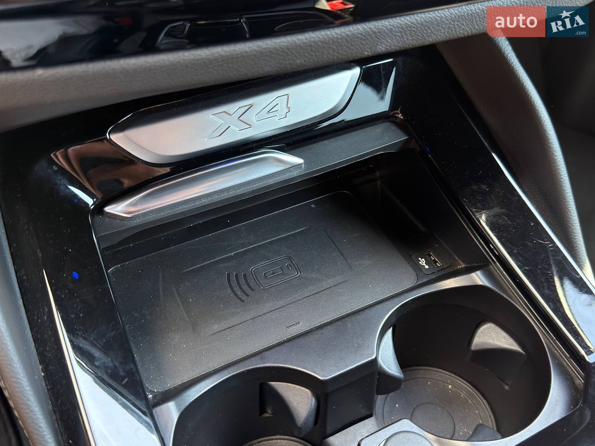 BMW X4 2024 VIN 5UX33DT09S9Y72732 фото оголошення 38 з 41