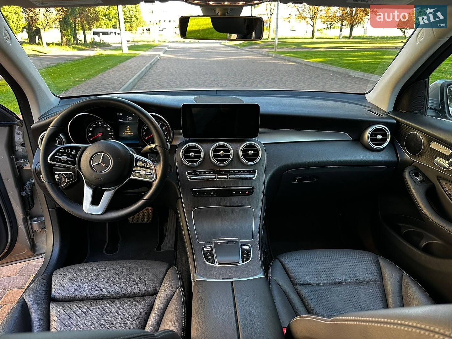 Mercedes-Benz GLC-Class 2019 VIN WDC0G8DB2LF751263 фото оголошення 12 з 27