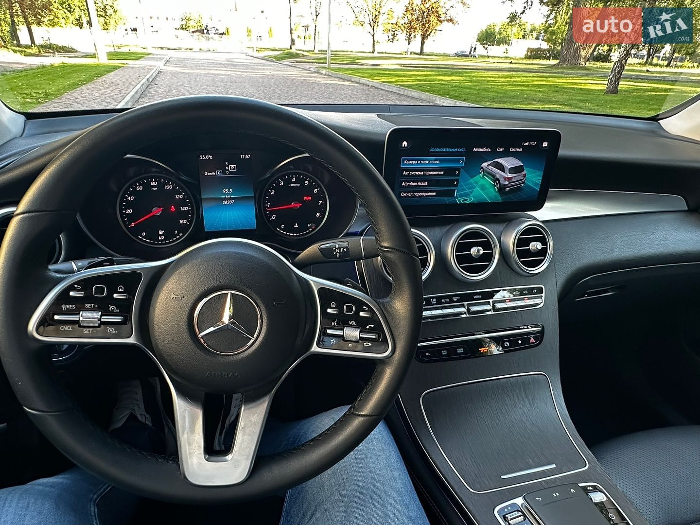 Mercedes-Benz GLC-Class 2019 VIN WDC0G8DB2LF751263 фото оголошення 25 з 27