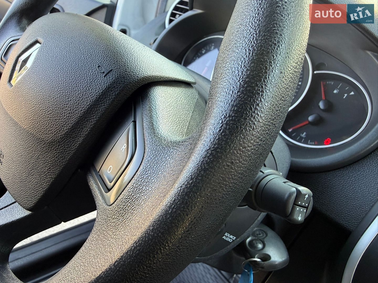 Renault Kangoo 2021 VIN VF1WF000367947203 фото оголошення 41 з 100