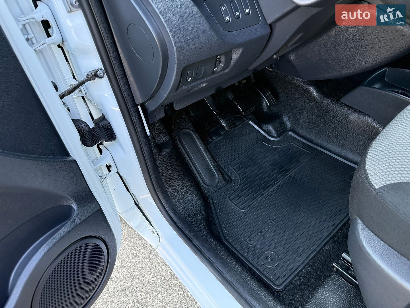 Renault Kangoo 2021 VIN VF1WF000367947203 фото оголошення 43 з 100