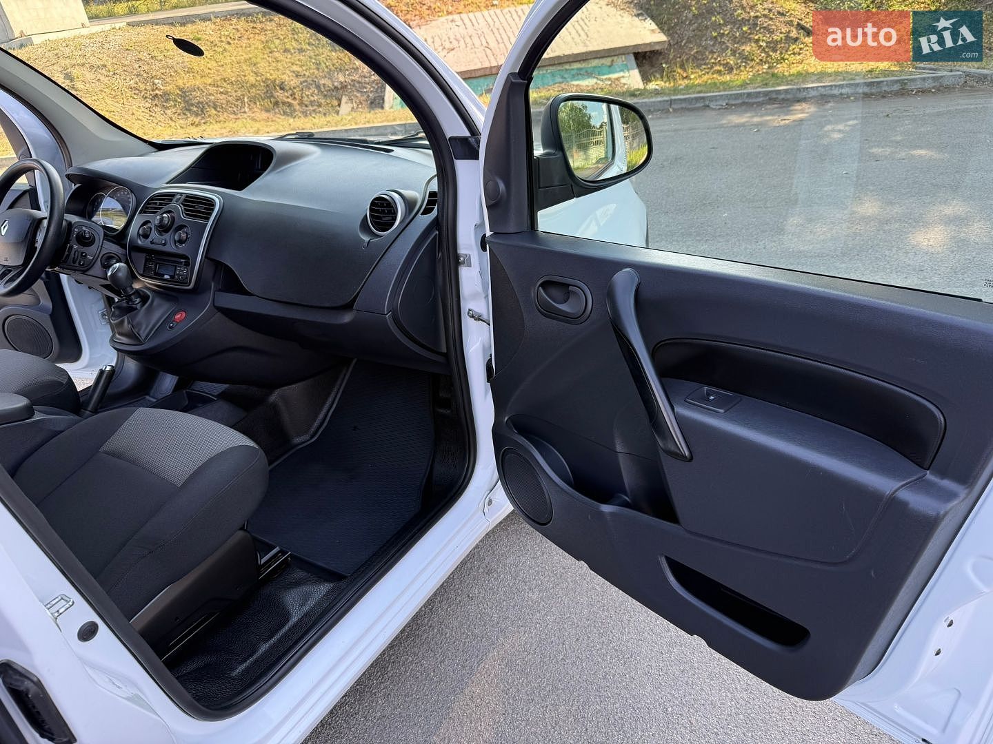 Renault Kangoo 2021 VIN VF1WF000367947203 фото оголошення 49 з 100