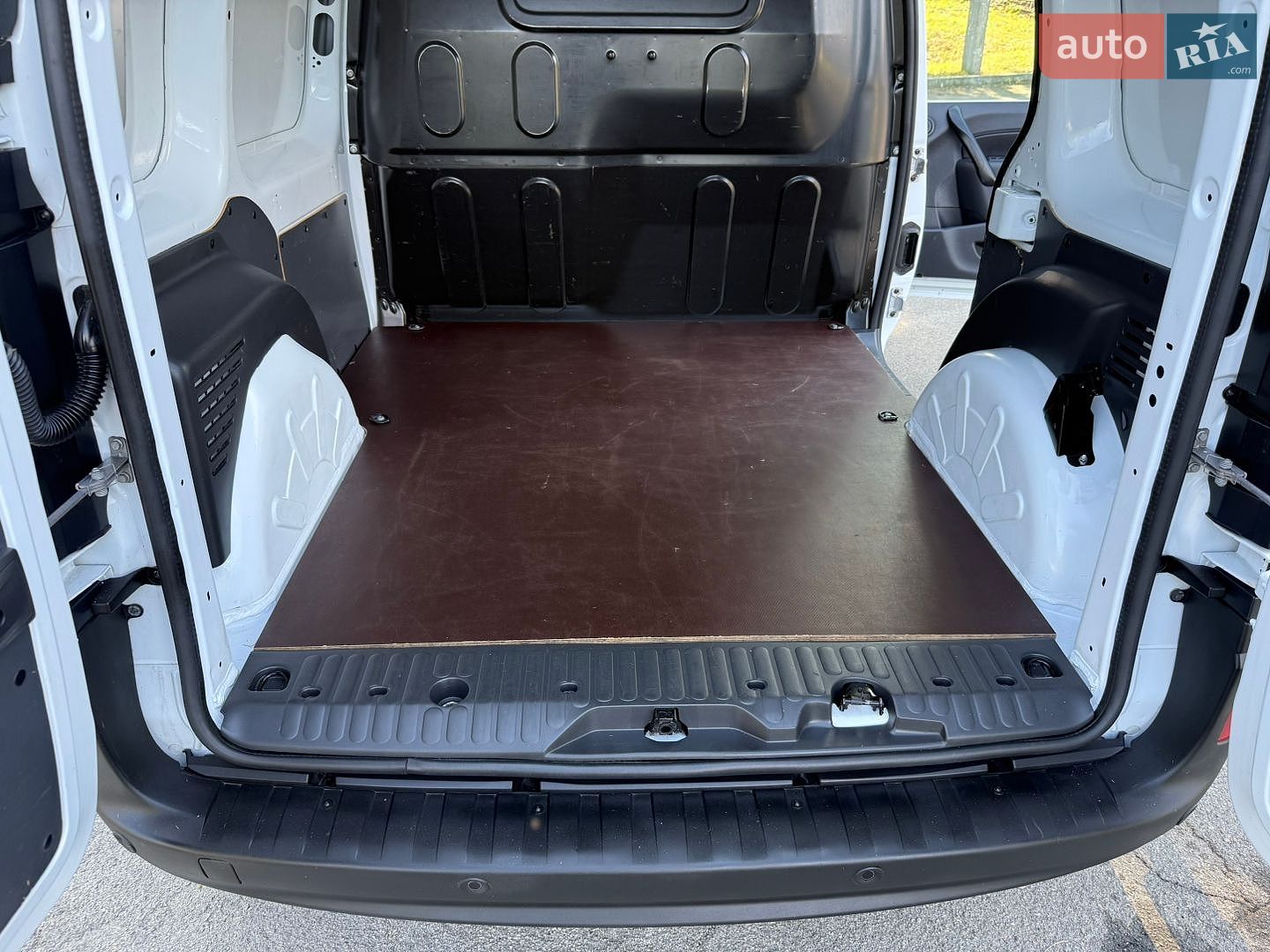 Renault Kangoo 2021 VIN VF1WF000367947203 фото оголошення 58 з 100