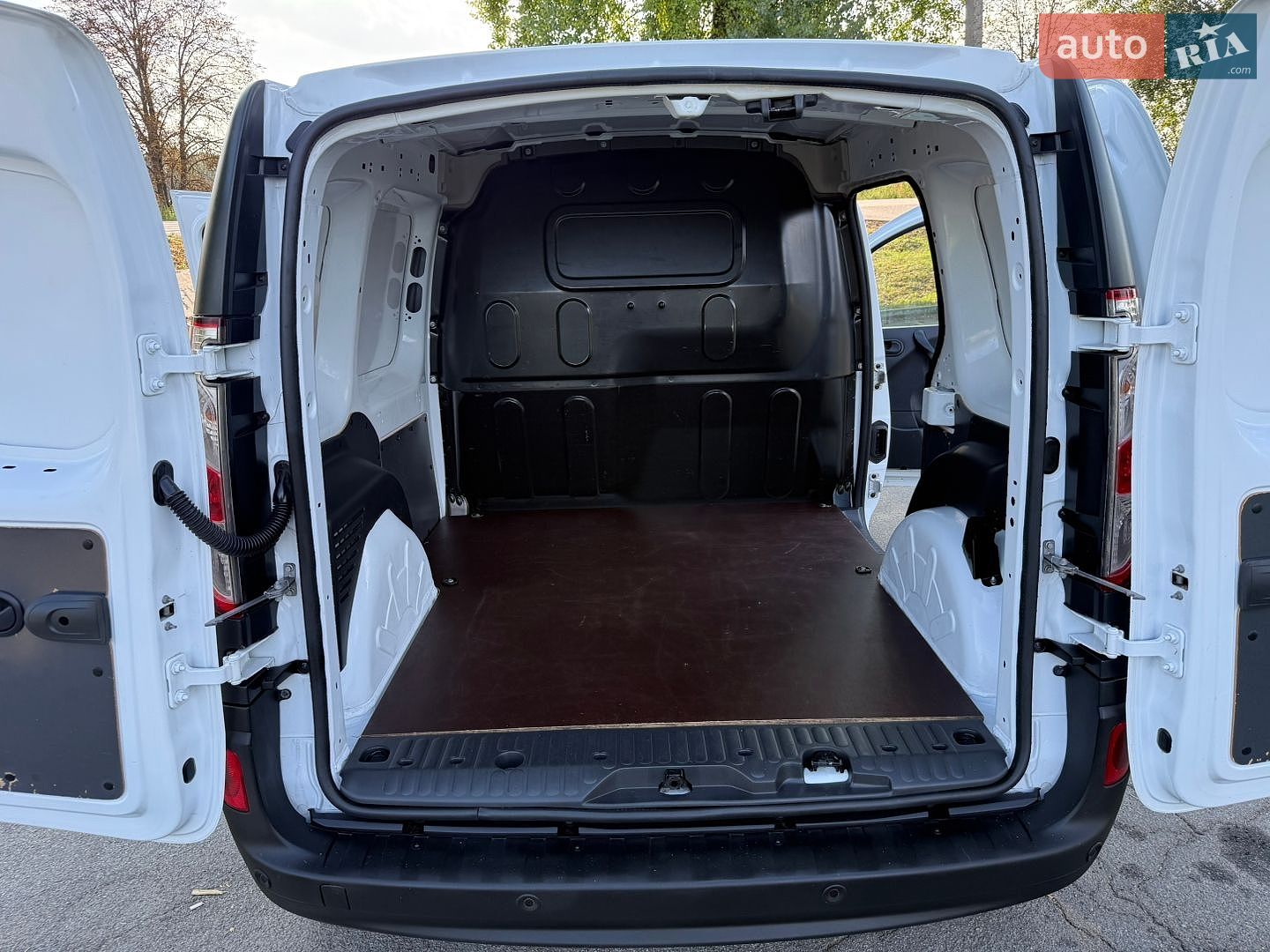 Renault Kangoo 2021 VIN VF1WF000367947203 фото оголошення 64 з 100