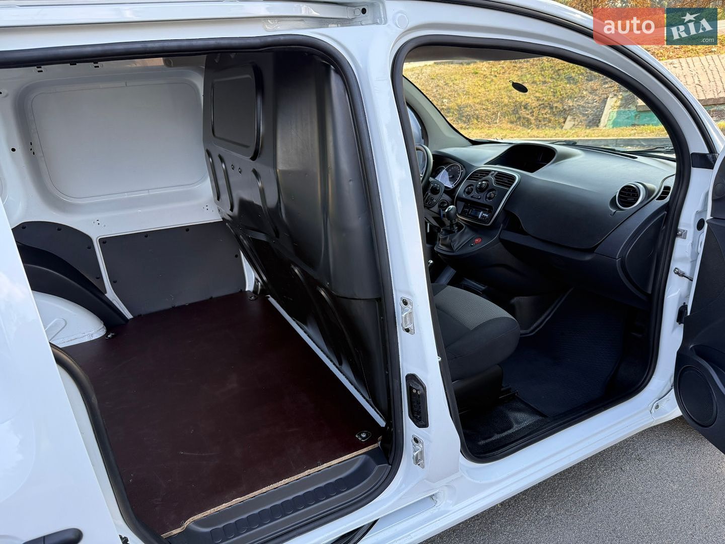 Renault Kangoo 2021 VIN VF1WF000367947203 фото оголошення 66 з 100