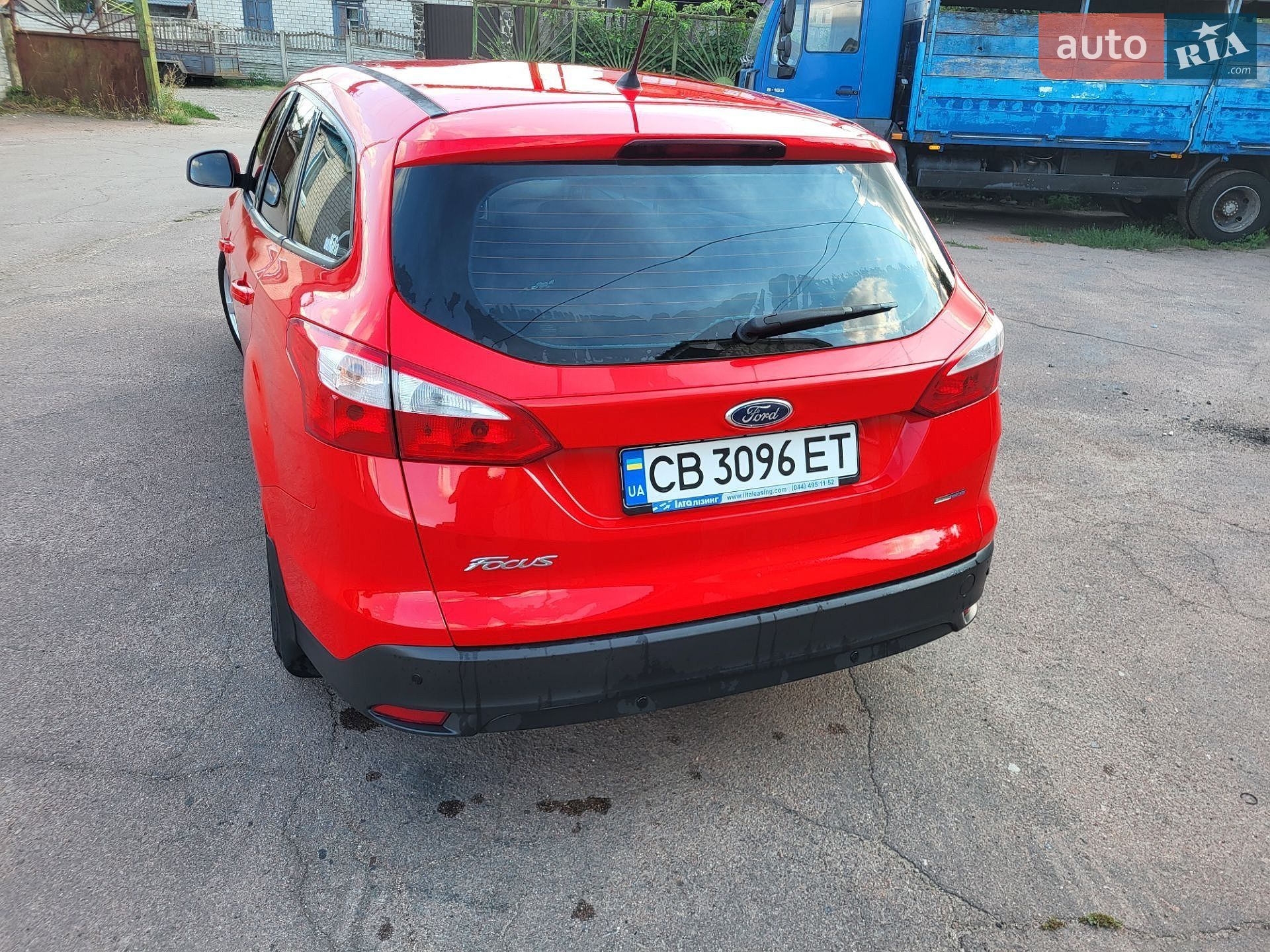 Ford Focus 2013 VIN WF0LXXGCBLDM25324 фото оголошення 4 з 6