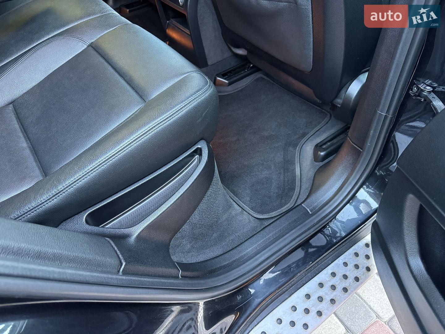 BMW X6 2011 VIN WBAFH01030L850671 фото оголошення 82 з 112