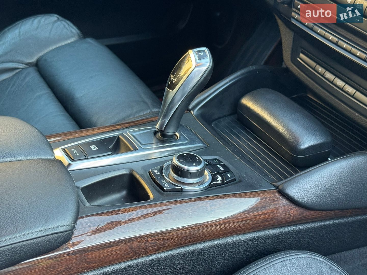 BMW X6 2011 VIN WBAFH01030L850671 фото оголошення 101 з 112