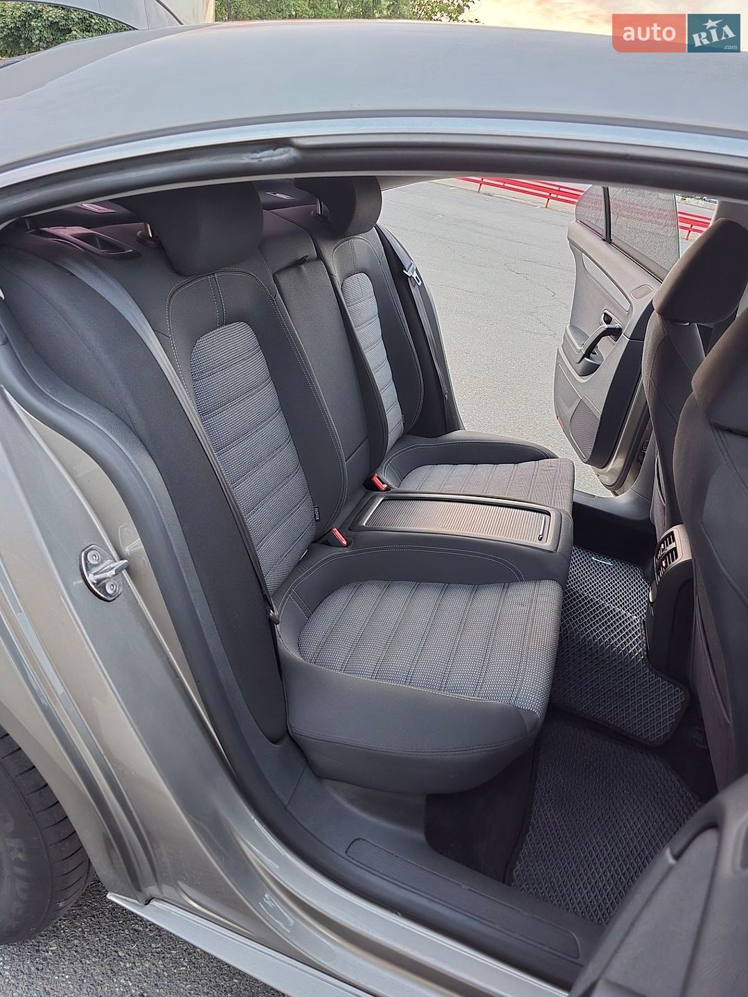 Volkswagen CC / Passat CC 2008 VIN WVWZZZ3CZ9E522464 фото оголошення 18 з 28