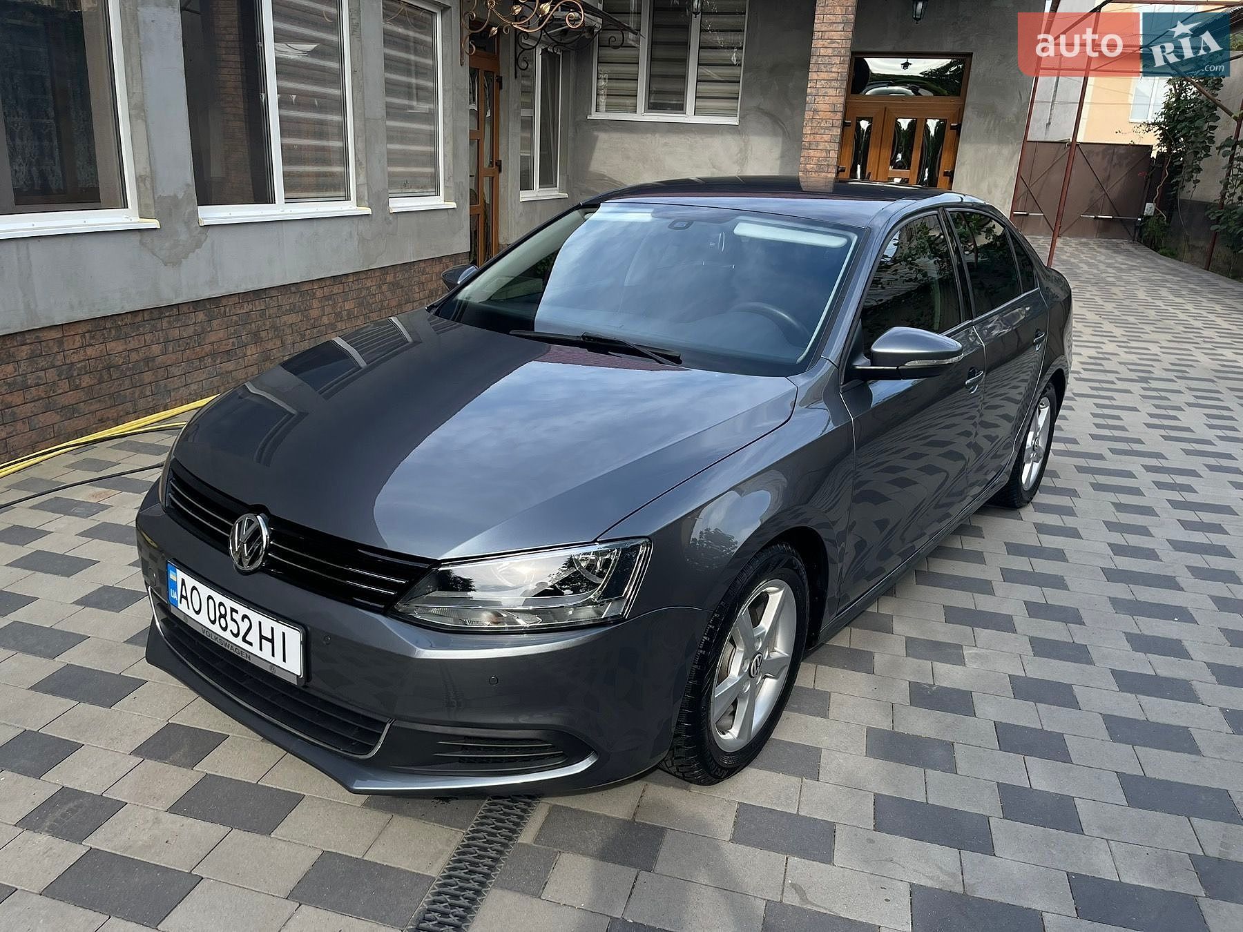 Volkswagen Jetta 2011 VIN WVWZZZ16ZBM088275 фото оголошення 2 з 24